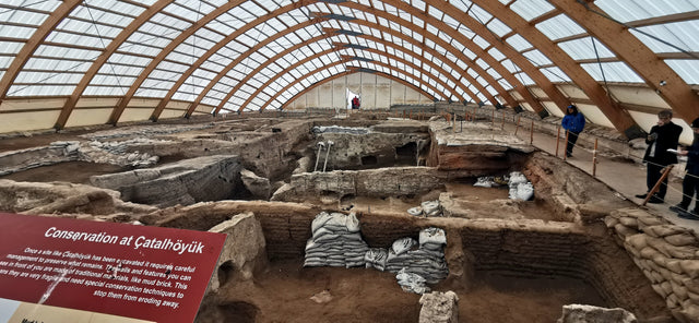 Catalhoyuk: Nine Thousand Years Ago, a Town With No Streets